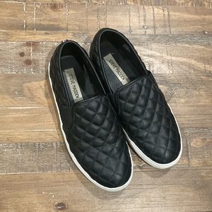Steve Madden Endell Slip-on Sneakers